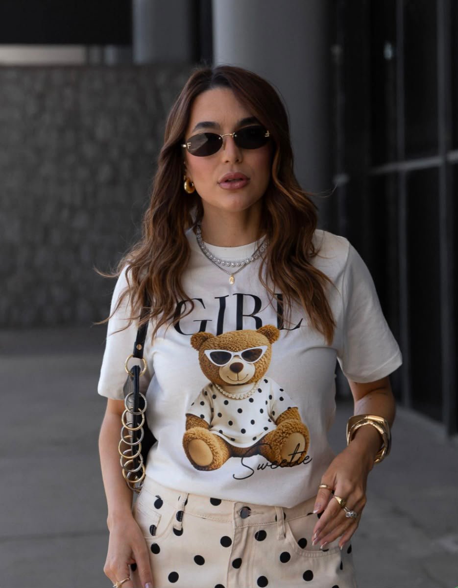 CAMISETA FEMININA URSA GIRL POÁ OFF  ALGODÃO